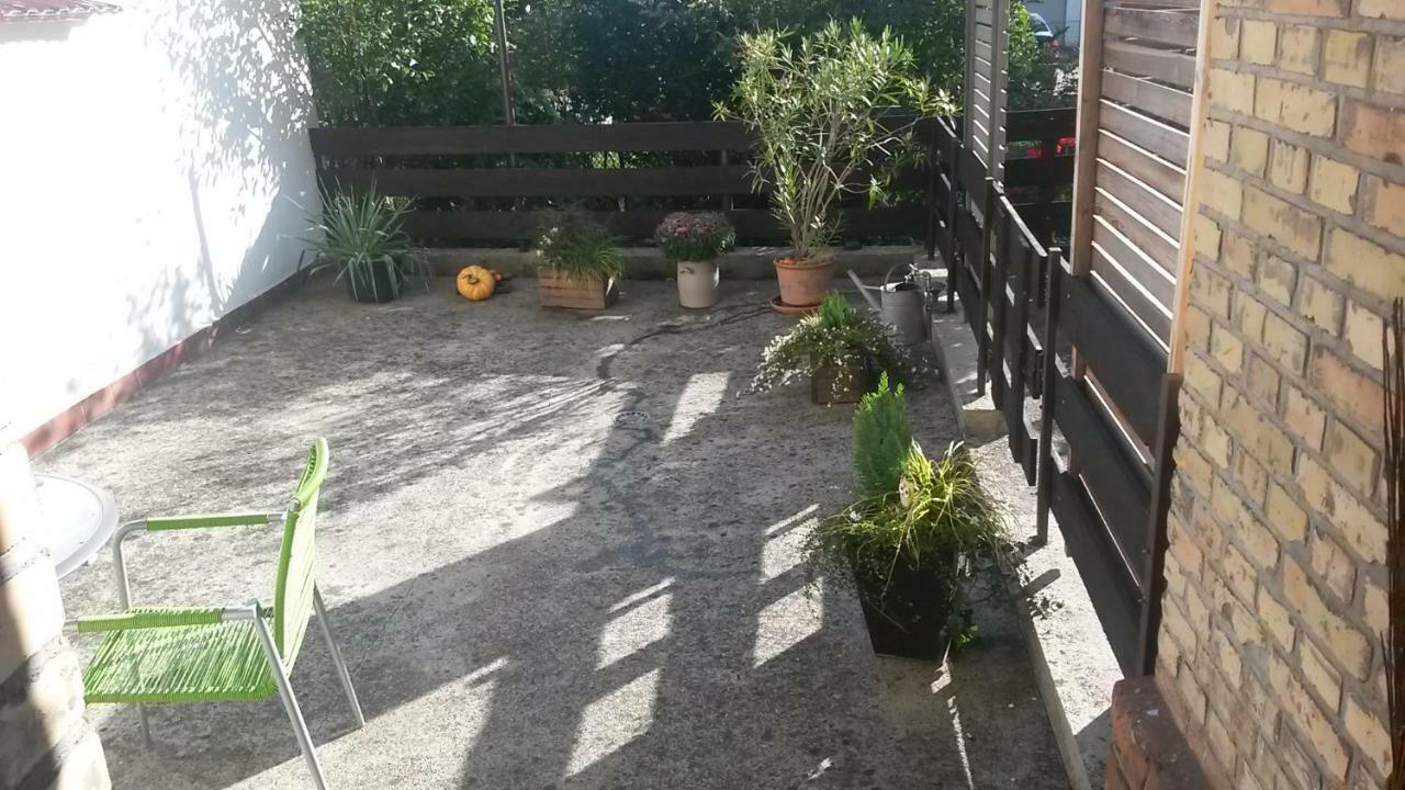 优伦内斯特鲁公寓 莱茵河畔路德维希港 外观 照片